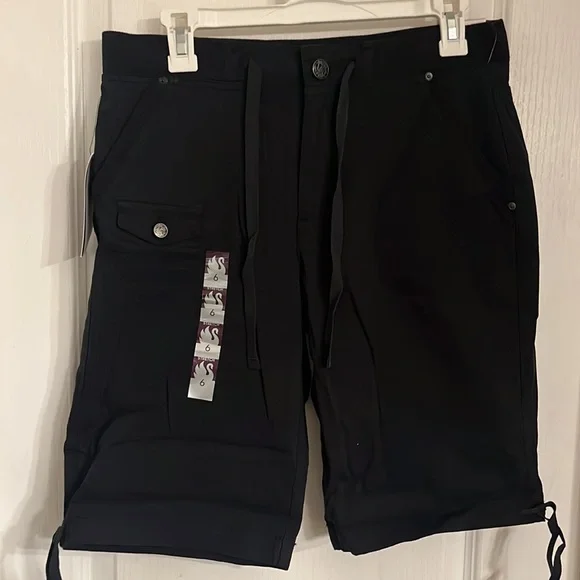 Gloria Vanderbilt Bermuda shorts - Picture 5 of 10